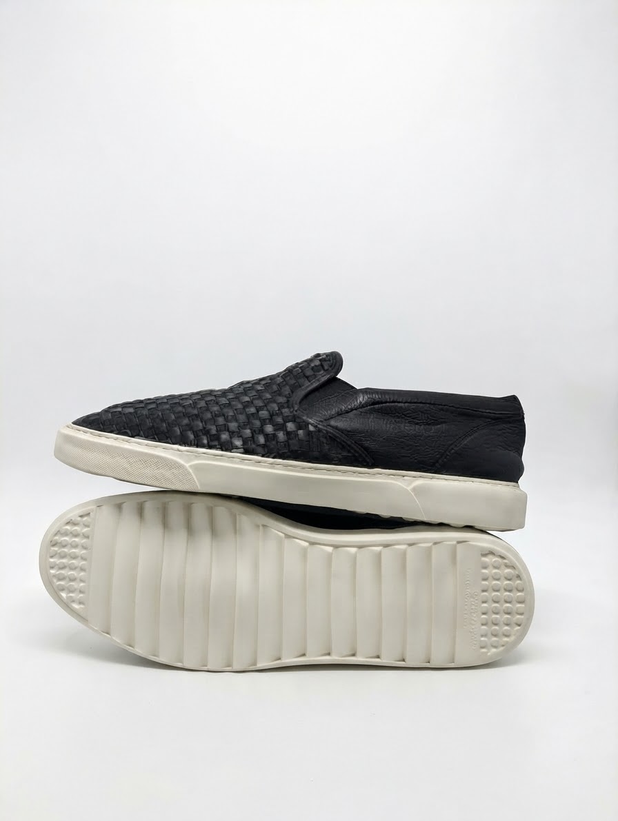 Elcanto Black Woven Slip-On Sneakers