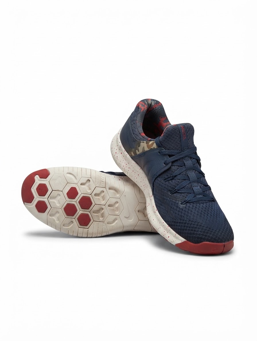 Nike Free TR 8 "Arizona Wildcats" - Image 3