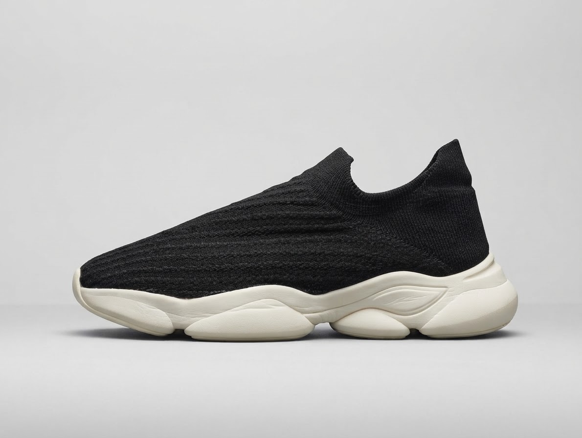 Minimalist Slip-On Casual Sneakers (Lace-Free)