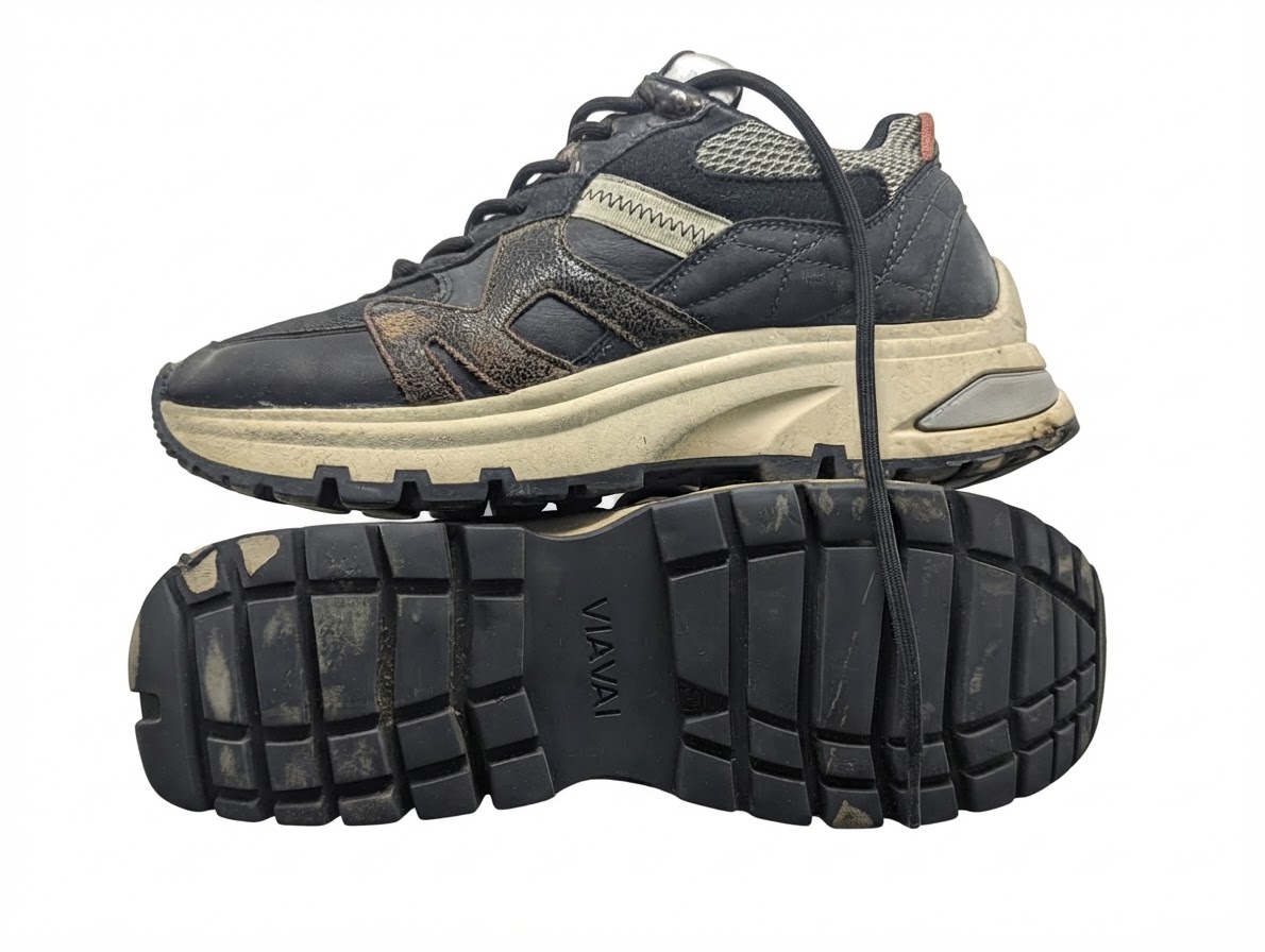 VIA VAI Chunky Lug-Sole Sporty Sneakers